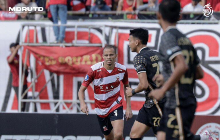 Madura United Ditahan Imbang Bhayangkara FC