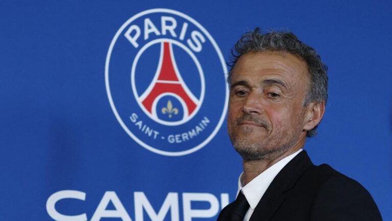 Luis Enrique Pertimbangkan Cabut Dari PSG