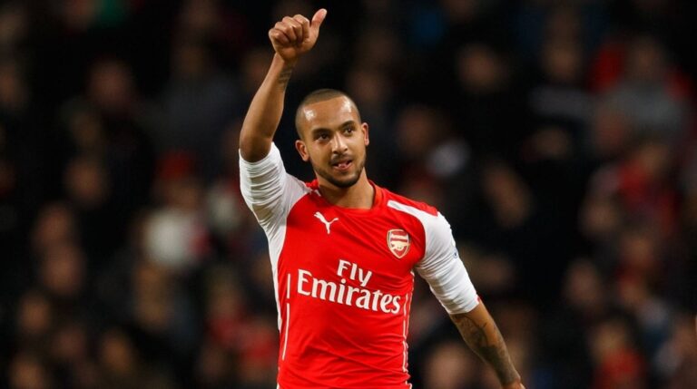 Theo Walcott Umumkan Gantung Sepatu