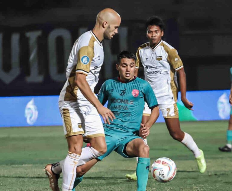 Persita Menangi Derby Tangerang Melawan Dewa United