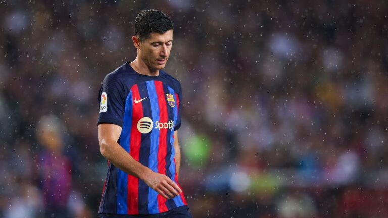 Lewandowski Di Barca, Tidak Cocok Dengan Gaya Bermain, Atau Memang Sudah Habis?
