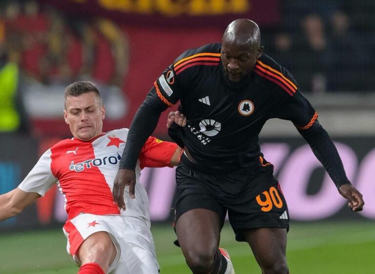 AS Roma Ditekuk Slavia Praha 0-2