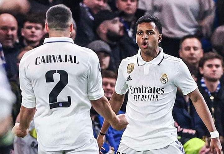 Real Madrid Bantai Valencia 5-1