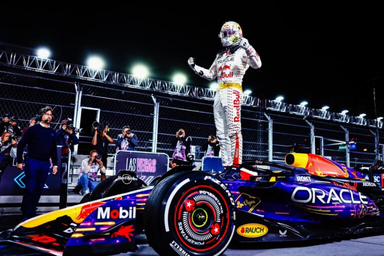 Terlalu Dominan, Verstappen Juarai Formula1 GP Las Vegas 2023