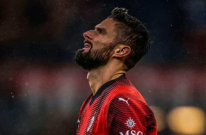 Digulung Dortmund, AC Milan Jadi Juru Kunci