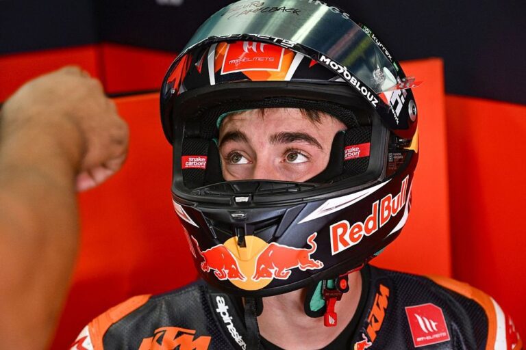 Pedro Acosta Bisa Kunci Juara Moto2 Di Sepang