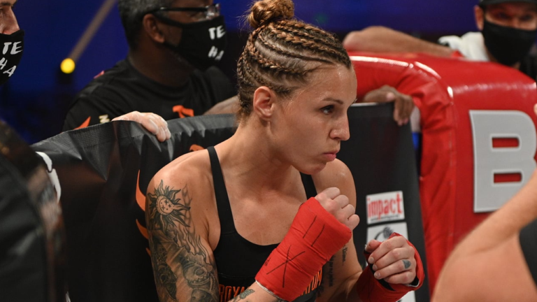 Britain Hart: Sang Pejuang Dalam Arena Bare Knuckle Fighting Championship