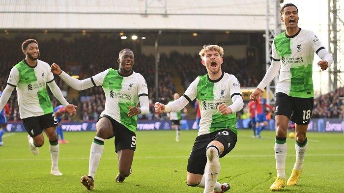 Liverpool Ambil Alih Pimpinan Klasemen Dari Arsenal