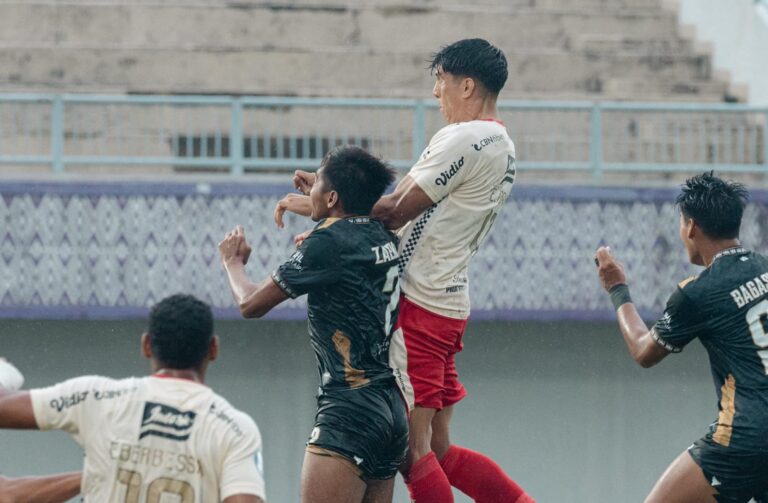 Dewa United Paksakan Hasil Imbang Dengan Bali United