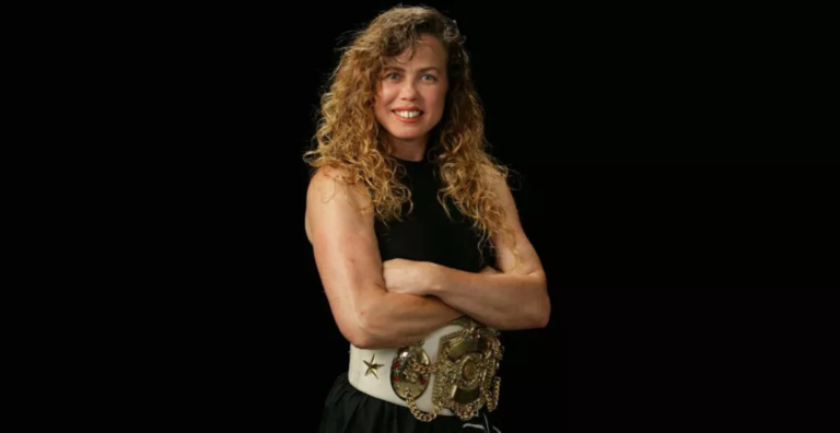 Kathy Long: Sang Legenda Kickboxing Dan Peranannya Dalam Seni Bela Diri Campuran