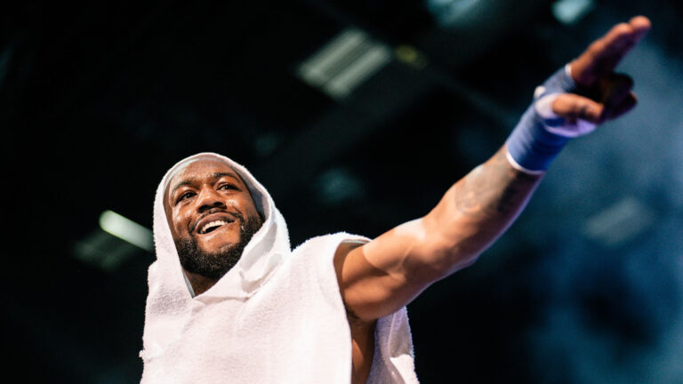 Austin Trout: Petarung Dari New Mexico Yang Tidak Kenal Ragu
