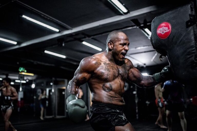Khalil Rountree Jr: Perjalanan dari Los Angeles ke Octagon UFC