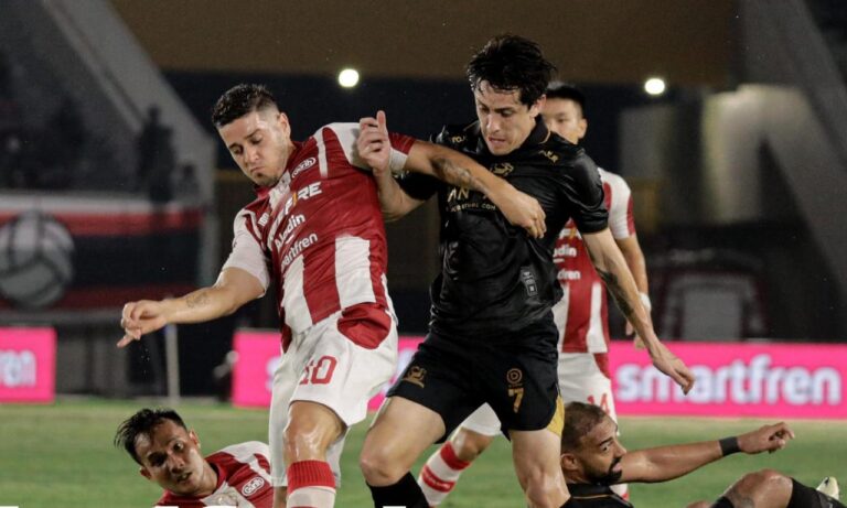 Persis Solo Taklukkan Madura United 3-2