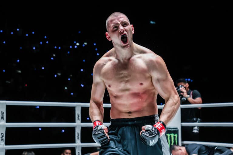 Dmitriy Menshikov: Gladiator dari Rusia
