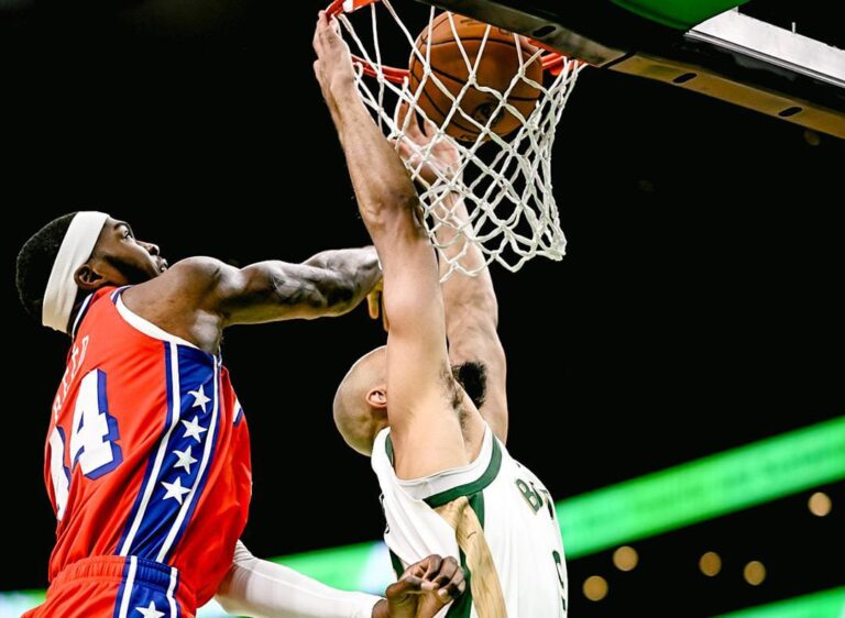 Philadelphia 76ers Digulung Boston Celtics