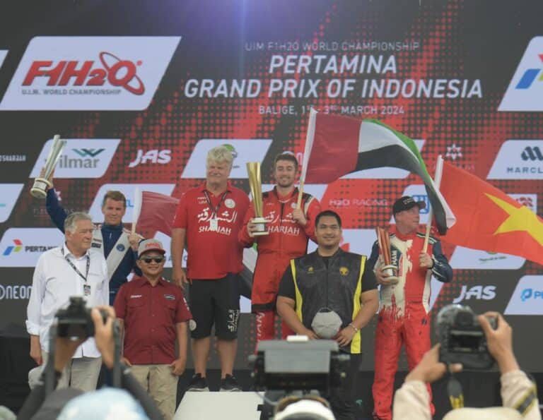 Rusty Wyatt Juarai F1 Powerboat 2024 GP Indonesia