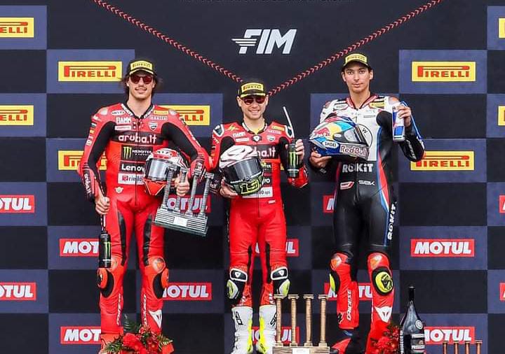 Alvaro Bautista Juara Race 2 WorldSBK Catalunya 2024