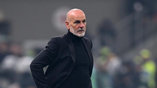 Milan Segera Cari Pengganti Stefano Pioli