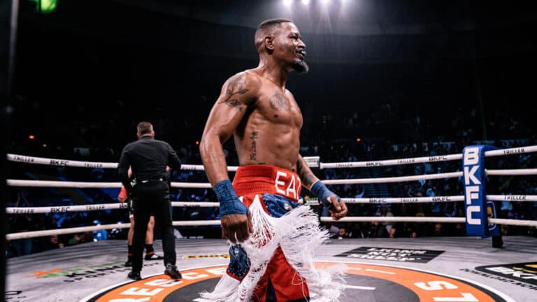 Reginald Barnett Jr.: Educated Hands Di Bare-Knuckle Boxing