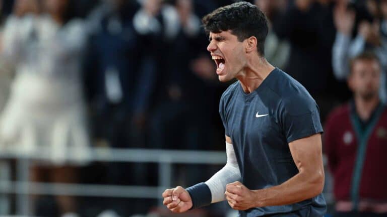 Carlos Alcaraz Tantang Jannik Sinner Di Semifinal Roland Garros