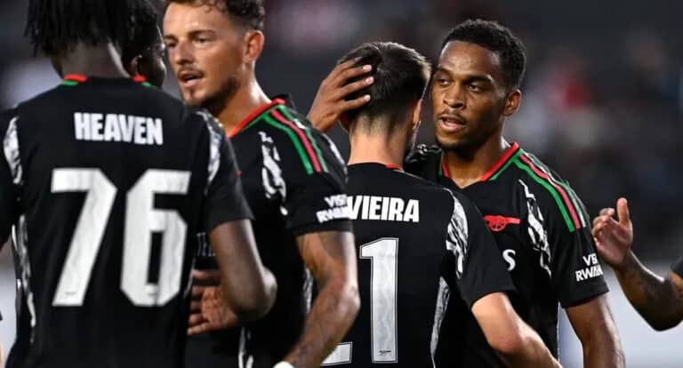The Gunners Menang Adu Penalti Lawan Bournemouth
