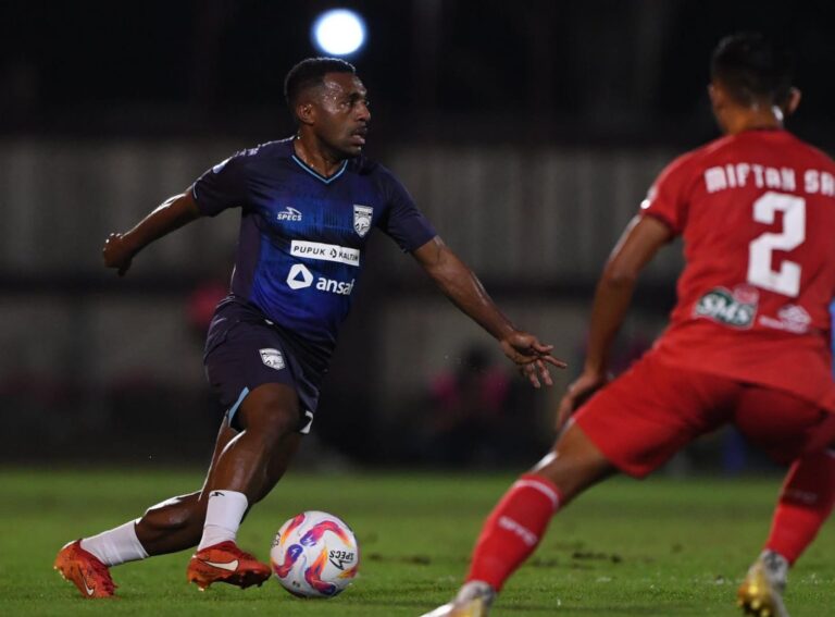 Borneo FC Sikat Semen Padang 3-1