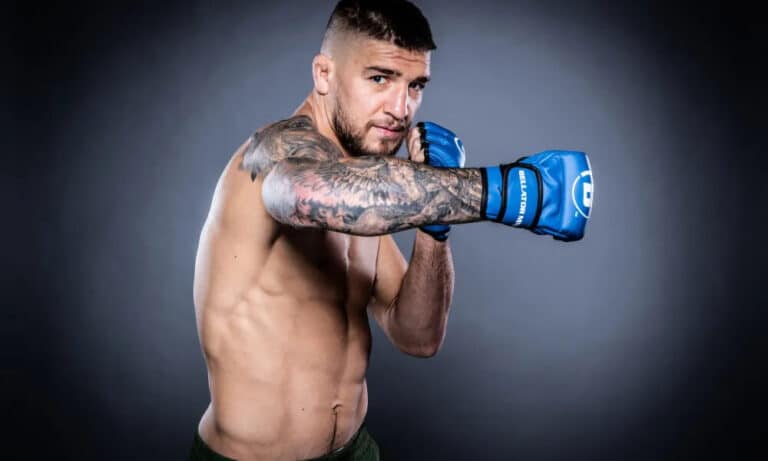 Yaroslav Amosov: Sang Juara Welterweight Bellator Dari Ukraina