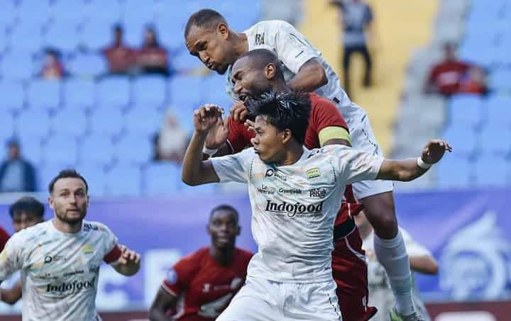 Persib Bandung Berbagi Poin Dengan PSM Makassar