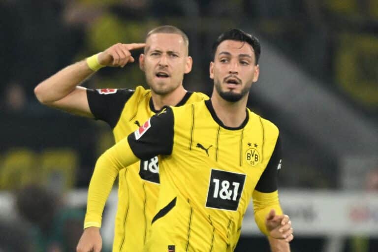 St. Pauli Menyerah Pada Dortmund 1-2
