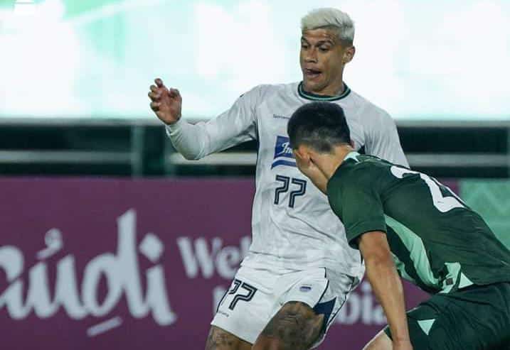 Zhejiang Menang Tipis Atas Persib Bandung