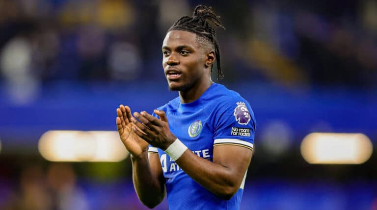 Casadei Datang, Lavia Dibuang