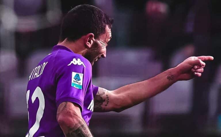 Fiorentina Persembahkan Kemenangan Untuk  Edoardo Bove