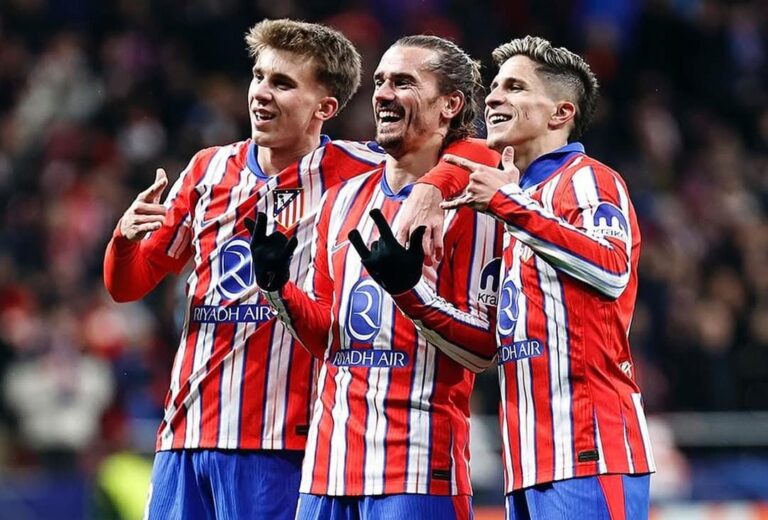 Los Rajiblancos Kalahkan Slovan Bratislava 3-1