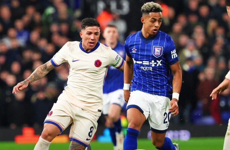 Kemenangan Bersejarah Ipswich Town Di Akhir Tahun