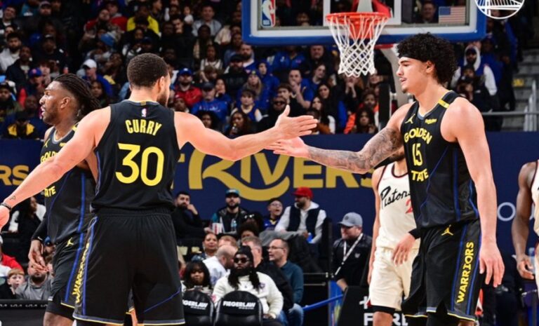 Golden State Warriors Tundukkan Detroit Pistons