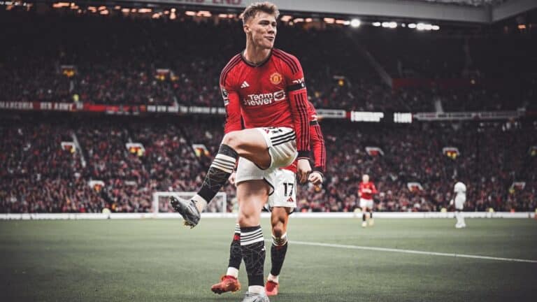 West Ham United Minat Datangkan Rasmus Hojlund