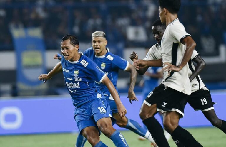 Persib Bandung Menang Tipis Atas PSM Makassar