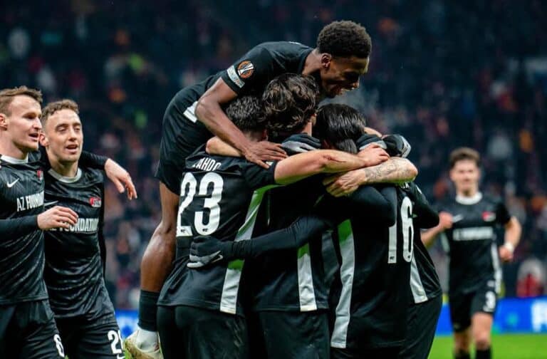 AZ Alkmaar Susul Ajax Amsterdam Lolos Dari Babak Play-off