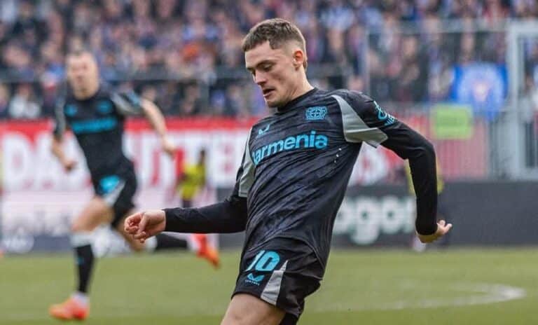 Patrik Schick Bawa Leverkusen Kalahkan Holstein Keil