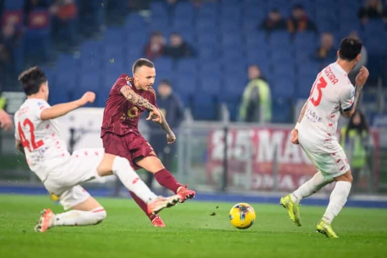Monza Dibantai AS Roma