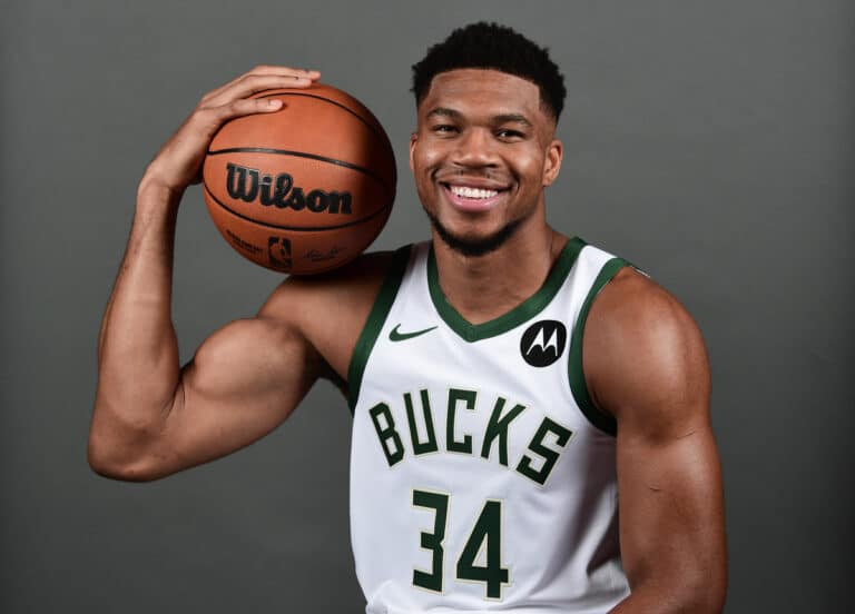 Giannis Antetokounmpo: ‘Greek Freak’ Yang Menjadi Bintang NBA