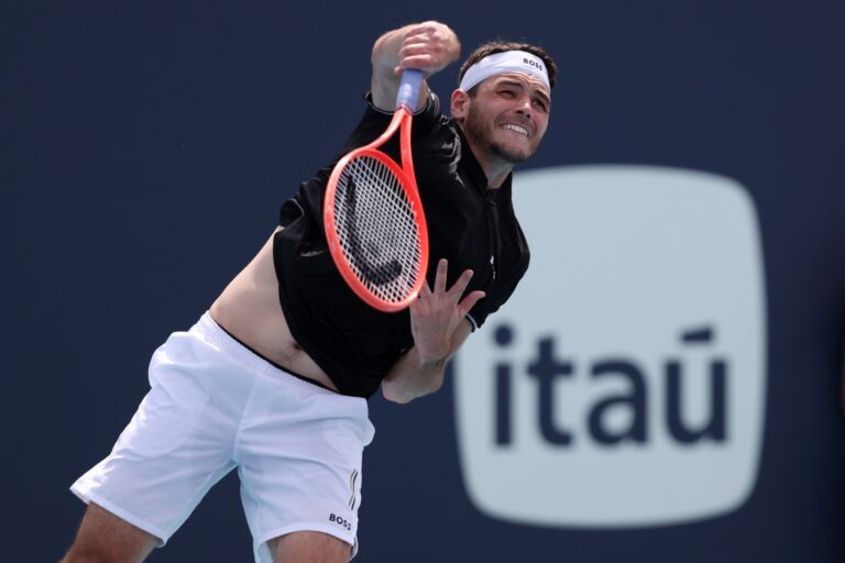 Taylor Fritz Singkirkan Adam Walton