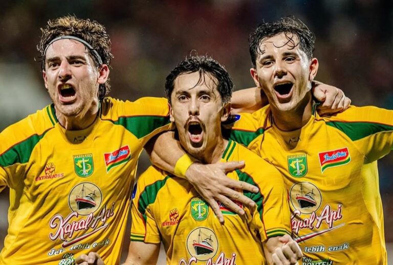 Persebaya Raih Tiga Poin Di Kandang PSM Makassar