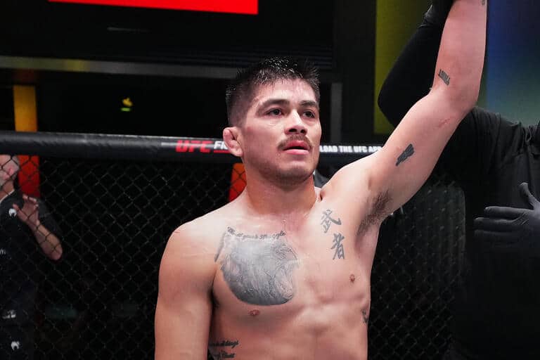 John Castañeda: Petarung Meksiko Yang Pantang Mundur