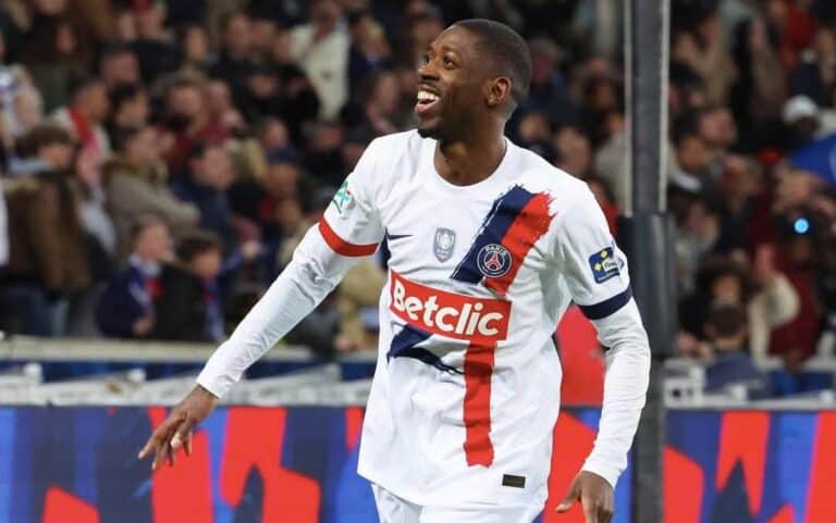 Les Parisiens Bungkam The Villans 3-1