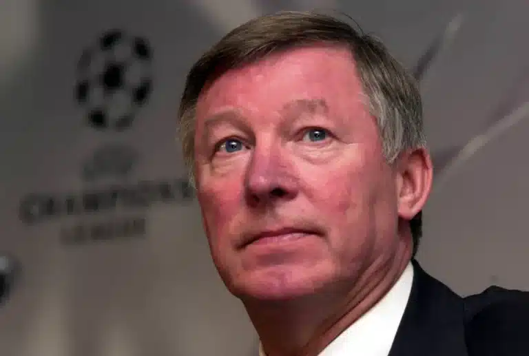 Akhir Sebuah Era, Sir Alex Ferguson Umumkan Pengunduran Diri