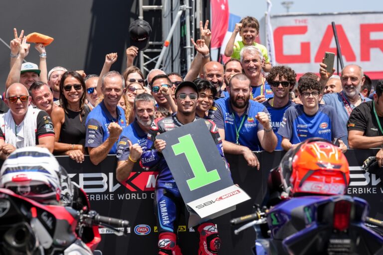 Can Oncu Raih Kemenangan Di Race 2 WorldSSP