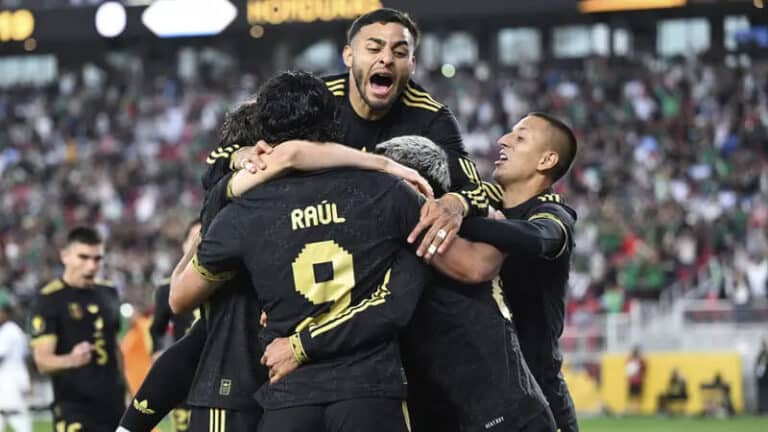 Meksiko Tantang Amerika Serikat Di Final