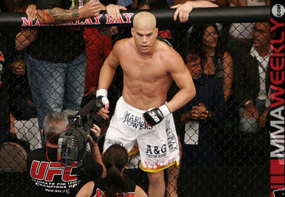 Tito Ortiz: Legenda MMA Dan Perjalanan Ke Dunia Politik