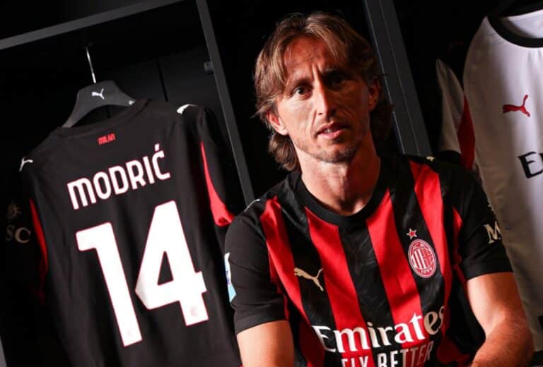 Luka Modric Kenakan Nomor 14 Di AC Milan